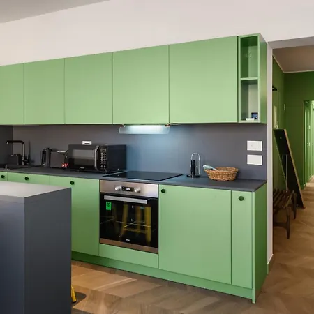 Apartman Flats4rent Carla's